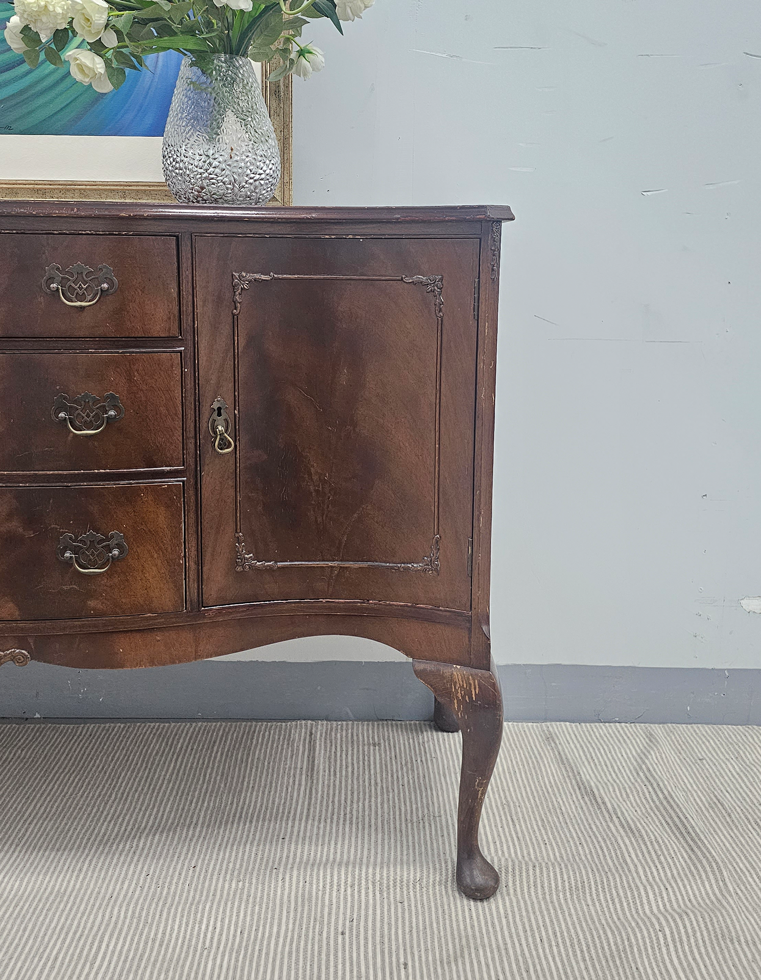 Mahogany Serpentine Sideboard