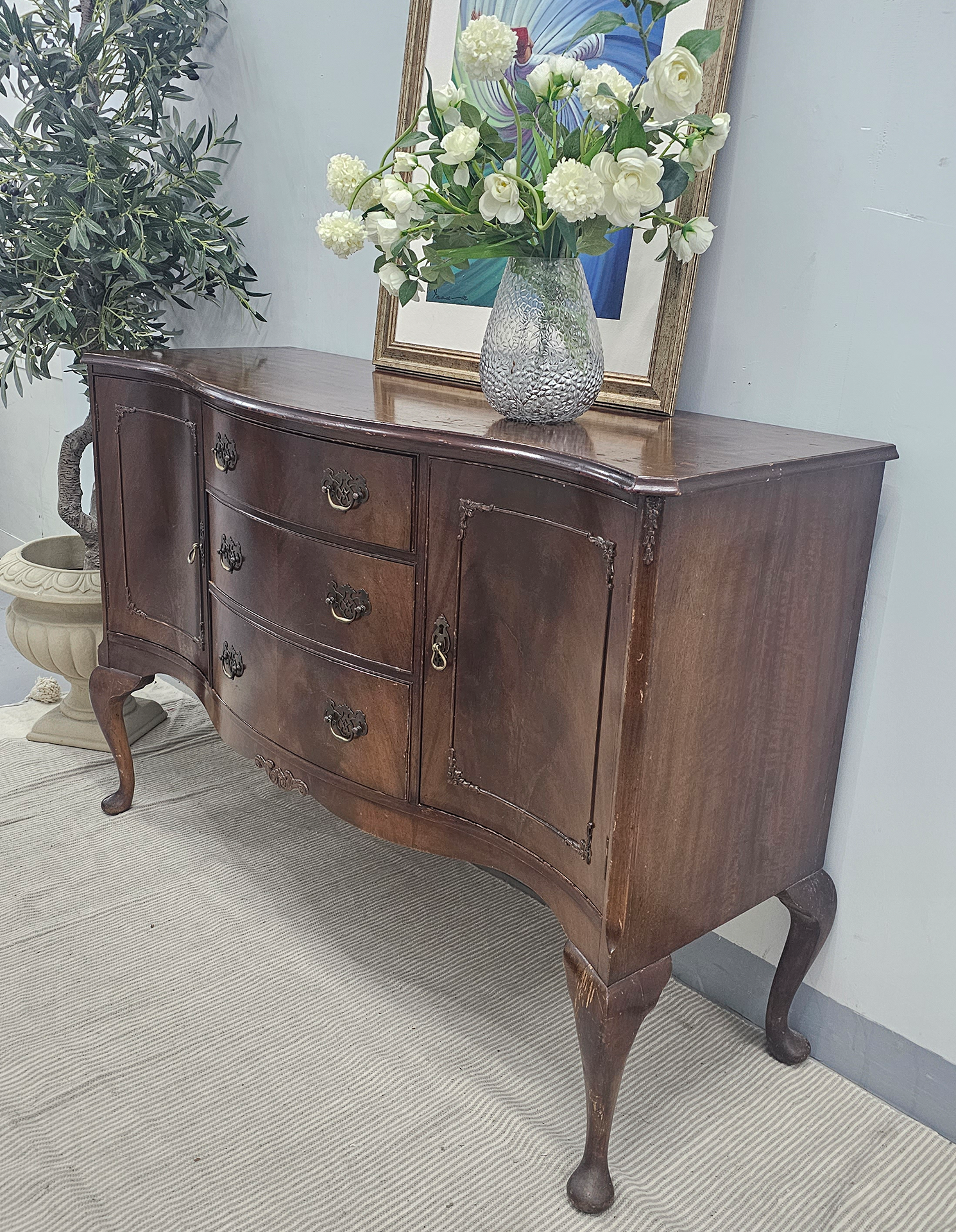 Mahogany Serpentine Sideboard