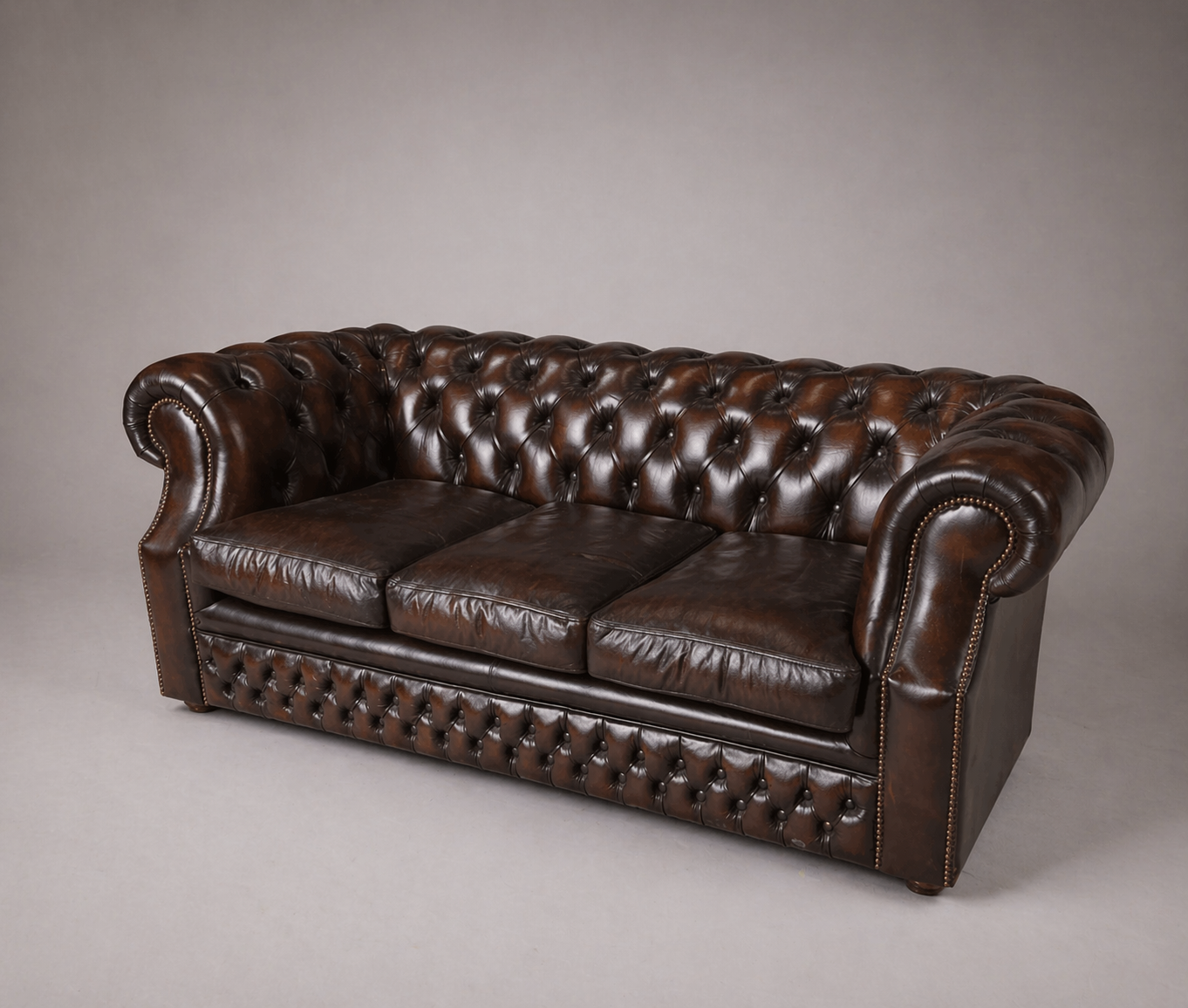 Vintage Leather Chesterfield Suite