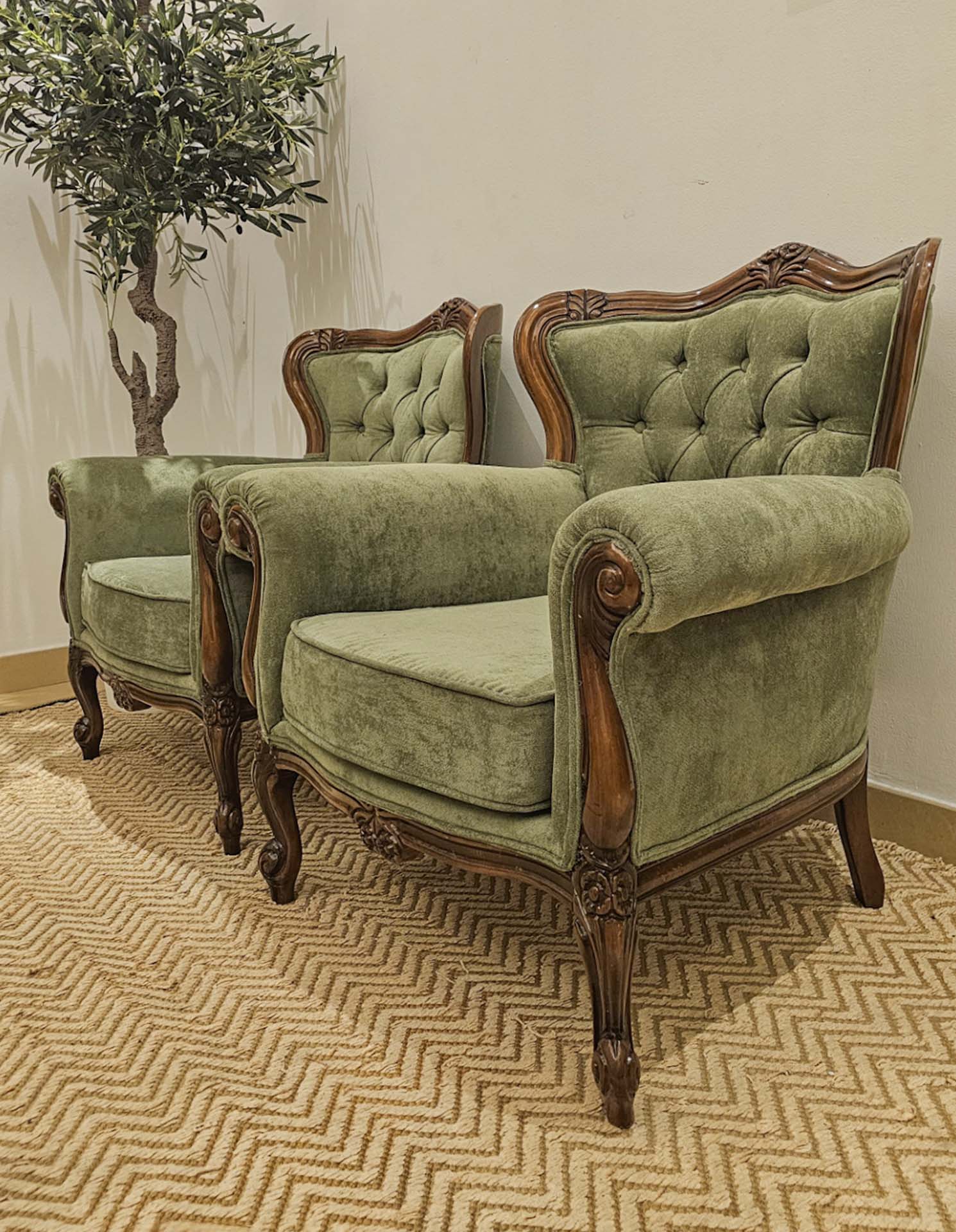 Vintage French Five Seater Sofa Set - Light Green