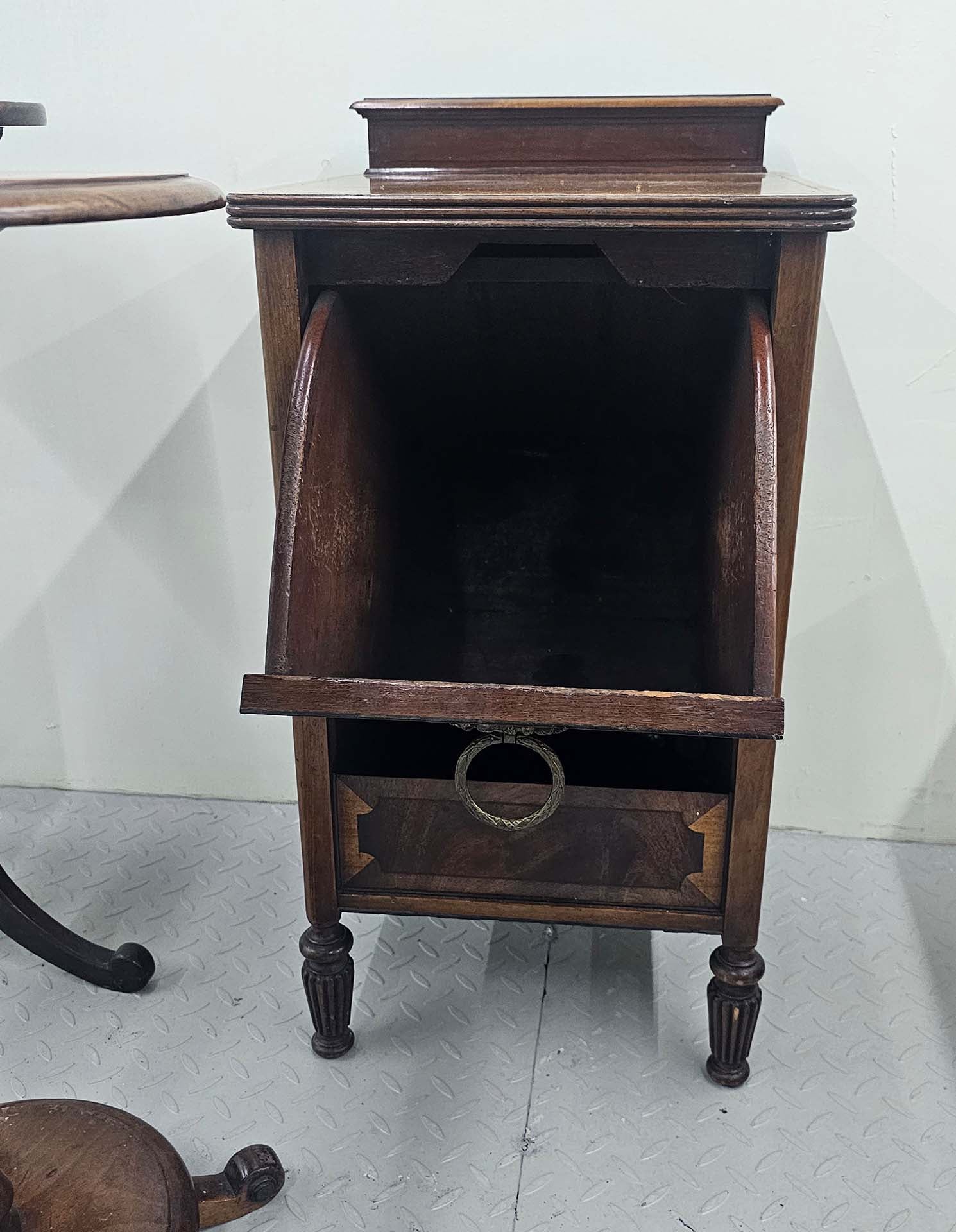 Edwardian Coal Scuttle / Side Table