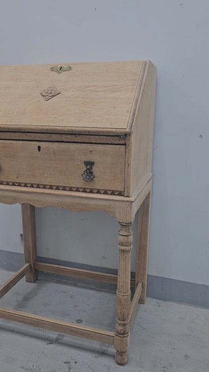Petite Oak Natural Wood Bureau