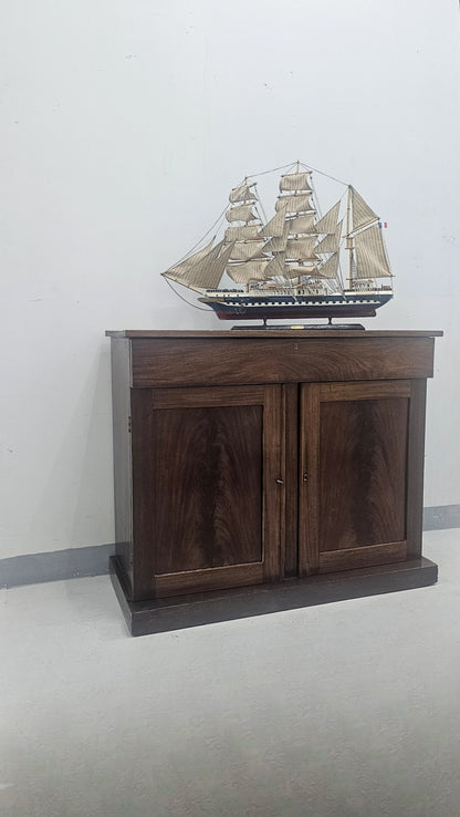 Mahogany Sideboard / Cabinet