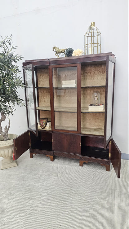 Mahogany Bookcase / Display Cabinet