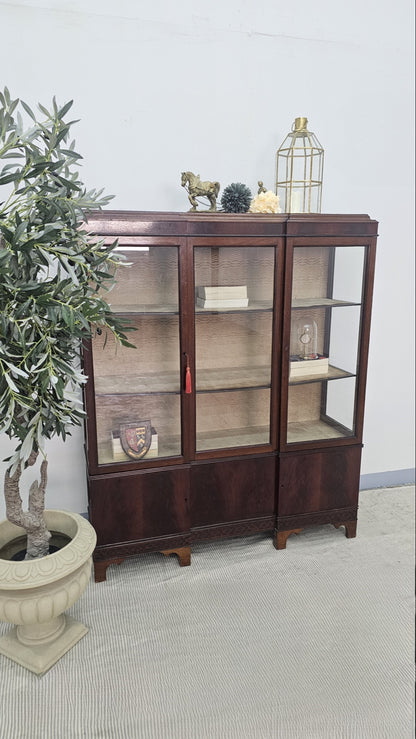 Mahogany Bookcase / Display Cabinet