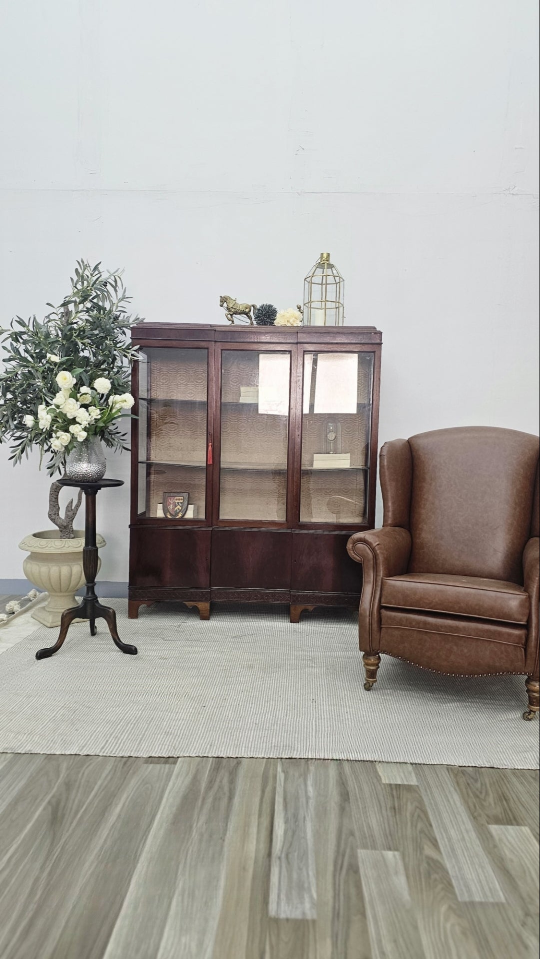 Mahogany Bookcase / Display Cabinet