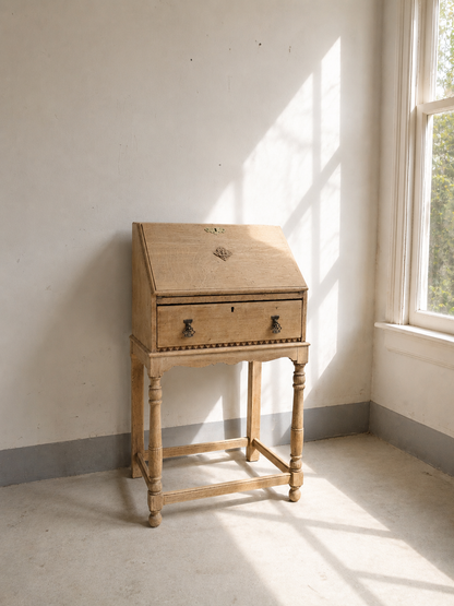 Petite Oak Natural Wood Bureau