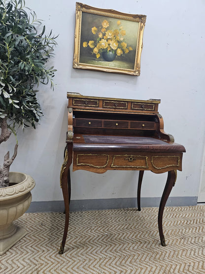 Bureau à cylindre (Roll Top Bureau)